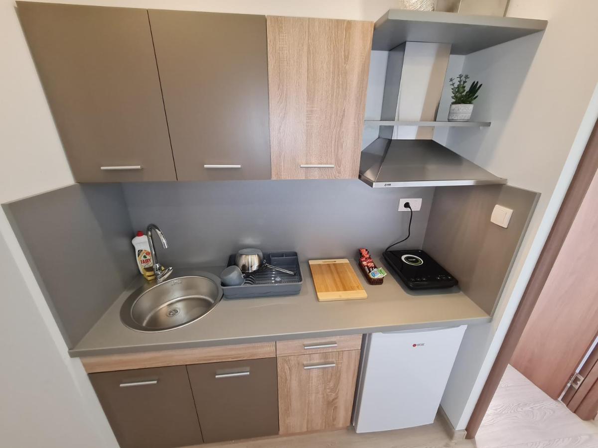 Airport Molko Apartments Surčin Esterno foto